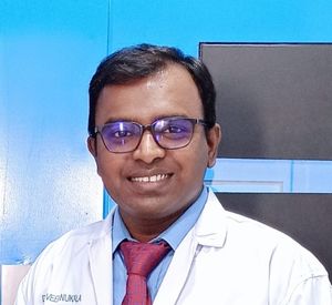 Dr Naveen