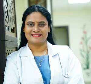 Dr Anusha Emani ( Gyne )